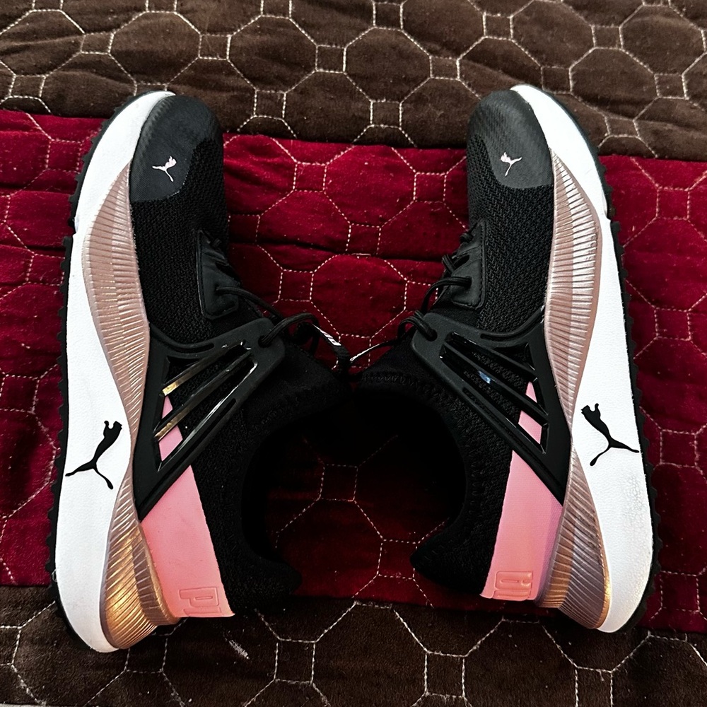 Girls Puma Pacer Future JR Sneakers